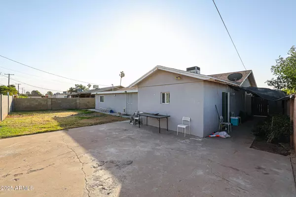 Phoenix, AZ 85017,3440 W KRALL Street