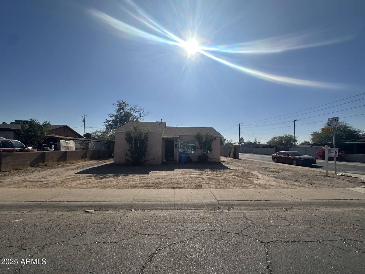 Phoenix, AZ 85009,3143 W Garfield Street