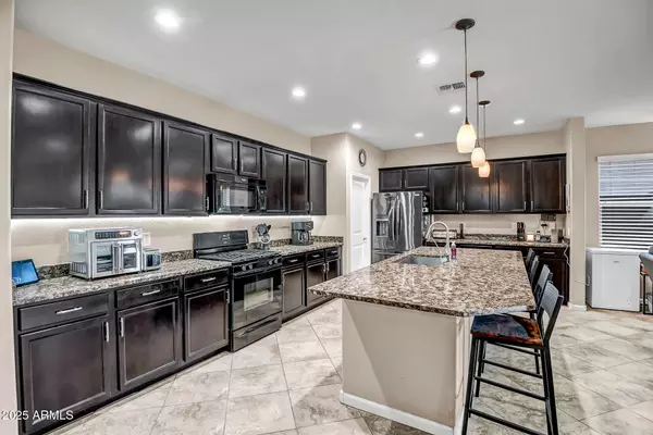 Peoria, AZ 85383,12243 W DESERT MOON Way