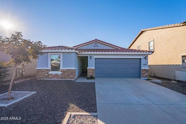 San Tan Valley, AZ 85140,1033 E LESLIE Avenue