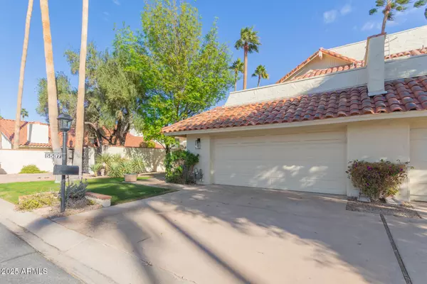 Paradise Valley, AZ 85253,5537 N 71ST Street