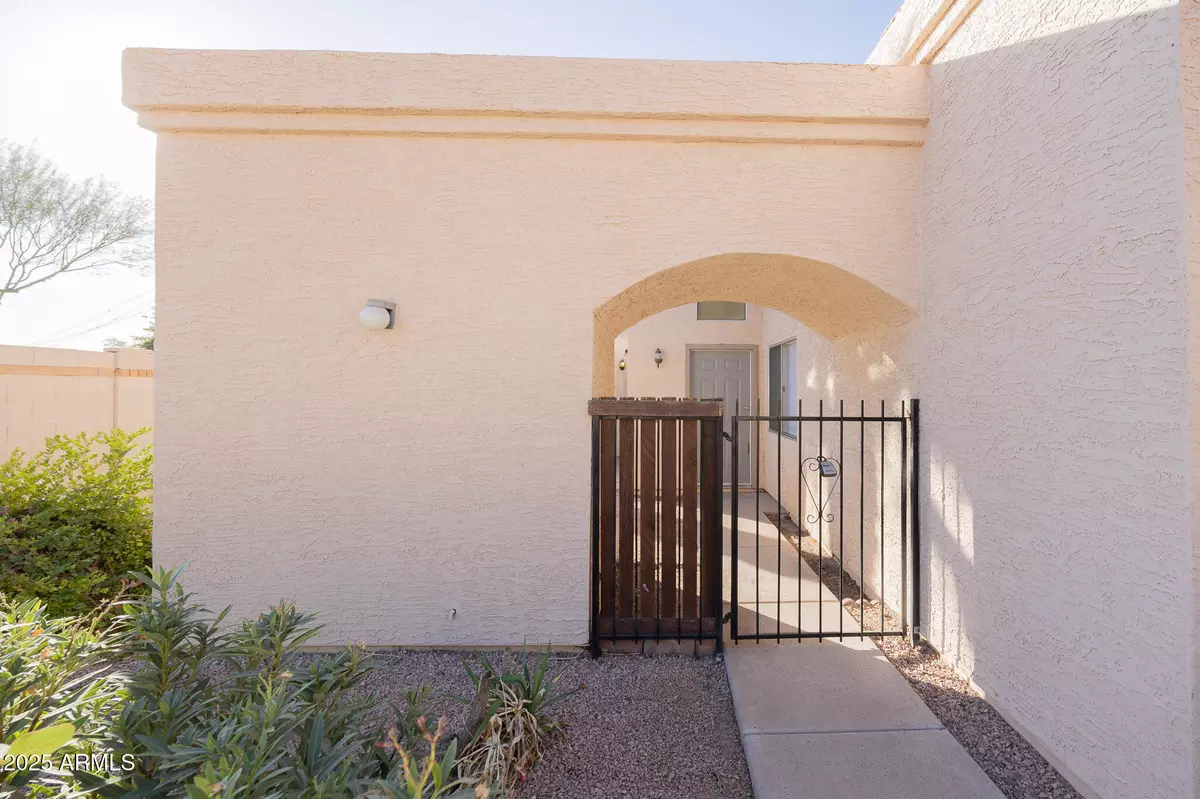 Chandler, AZ 85224,2019 W LEMON TREE Place #1110