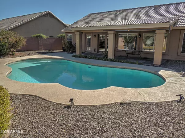 Phoenix, AZ 85044,4302 E ROCKLEDGE Road