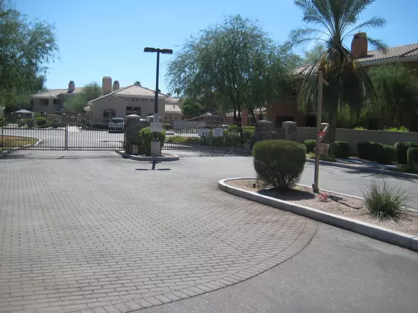 Chandler, AZ 85225,955 E KNOX Road #110