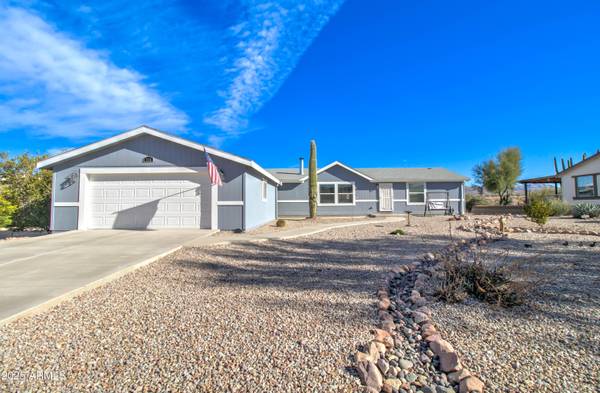 571 S WINDY HILL Drive, Roosevelt, AZ 85545