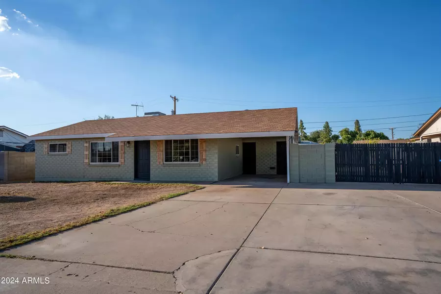 1010 W 5TH Place, Mesa, AZ 85201