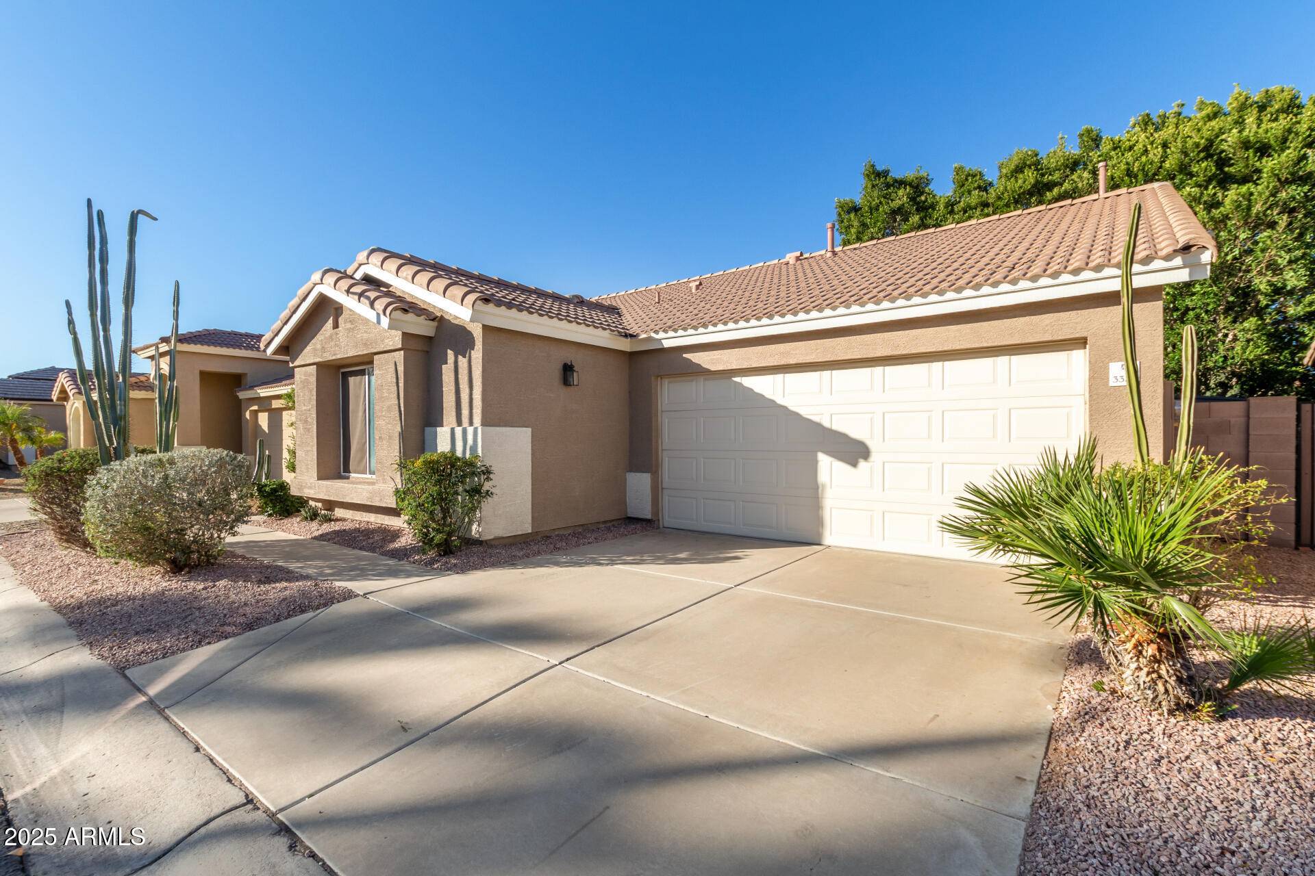 3336 N SAFFRON Street, Mesa, AZ 85215