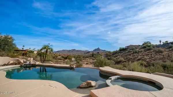 Fountain Hills, AZ 85268,16439 E NICKLAUS Drive