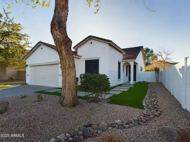 4229 E CREST Court, Gilbert, AZ 85298