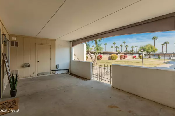 Litchfield Park, AZ 85340,220 S Old Litchfield Road #111