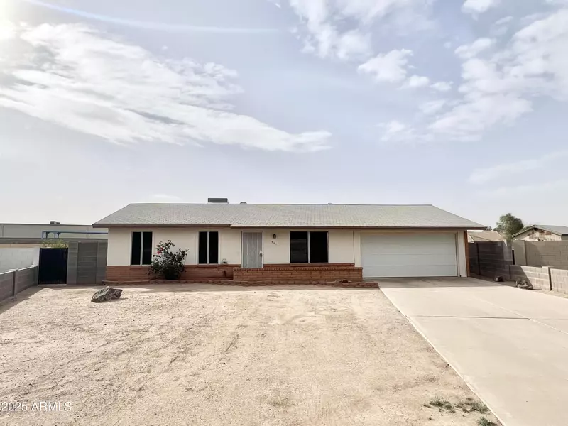 901 N MENZE Street, Casa Grande, AZ 85122