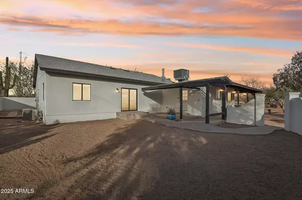 Cave Creek, AZ 85331,4205 E PEAK VIEW Road