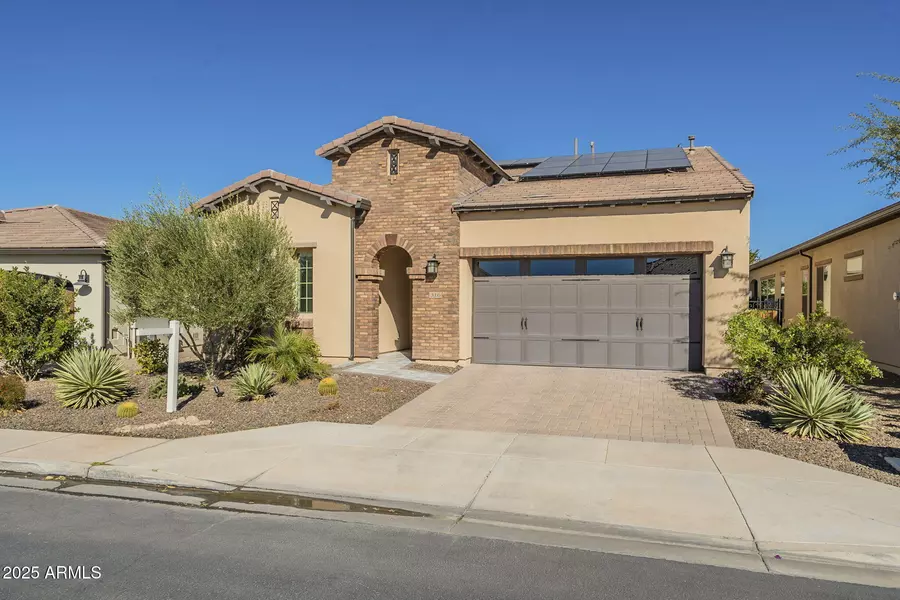 316 E LEVERENZ Avenue, Queen Creek, AZ 85140