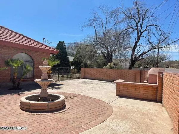 Rio Rico, AZ 85648,969 CIRCULO GOLONDRINA --