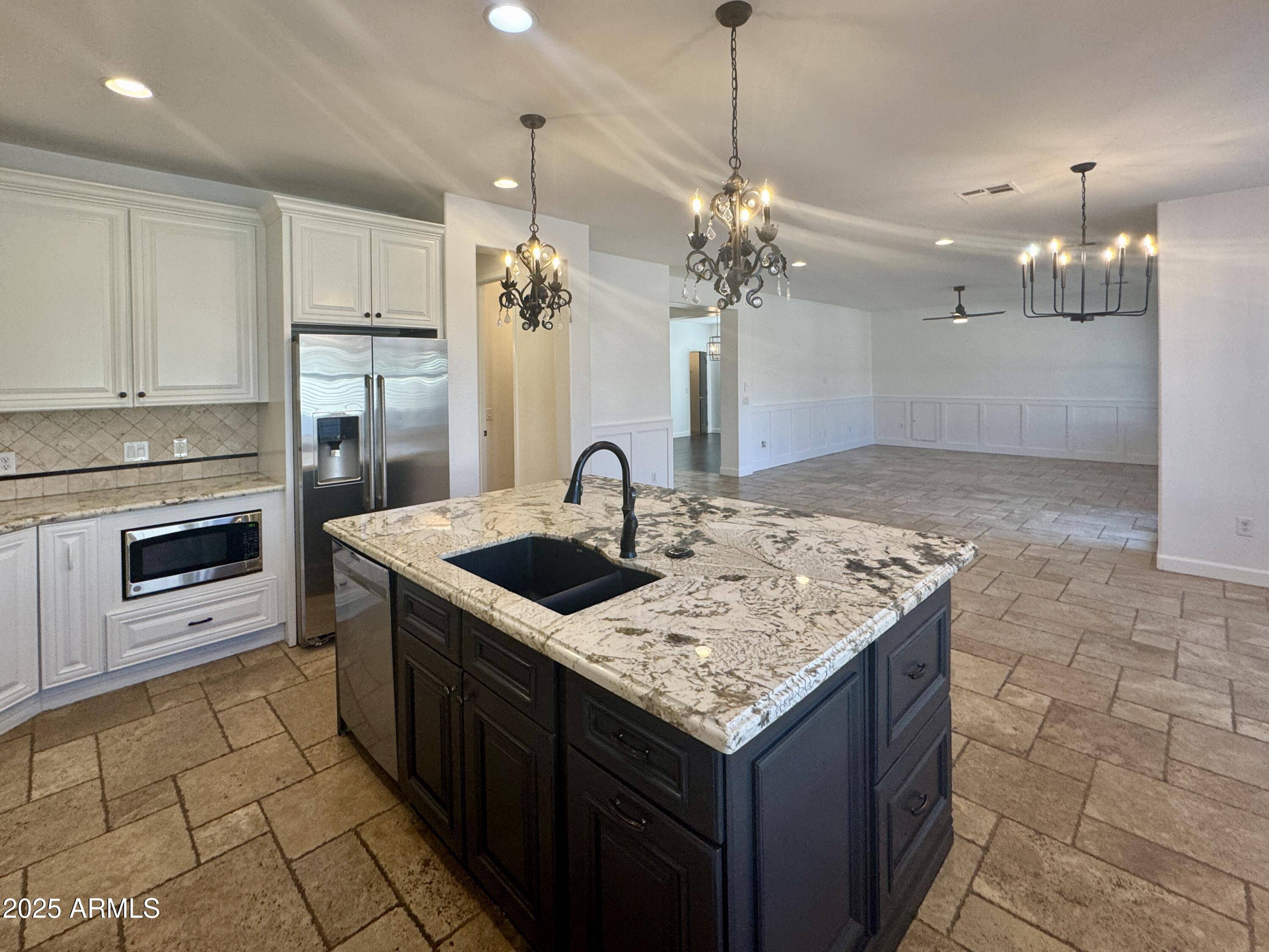 Chandler, AZ 85249,910 E CANYON Way