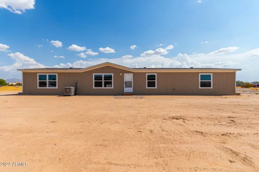 2557 S Thacher Drive, Casa Grande, AZ 85194