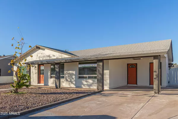 Mesa, AZ 85204,708 E GARNET Avenue