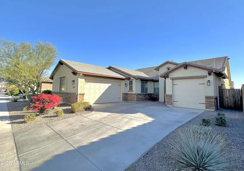 18401 W LONG LAKE Road, Goodyear, AZ 85338