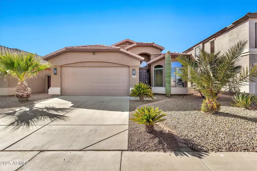 29864 N DESERT WILLOW Boulevard, San Tan Valley, AZ 85143