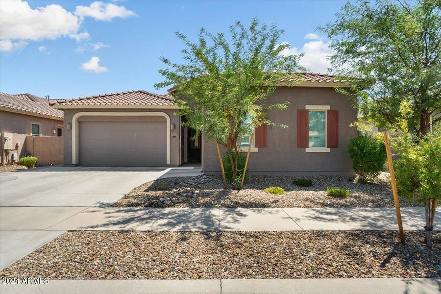 16747 W CIELO GRANDE Avenue, Surprise, AZ 85387