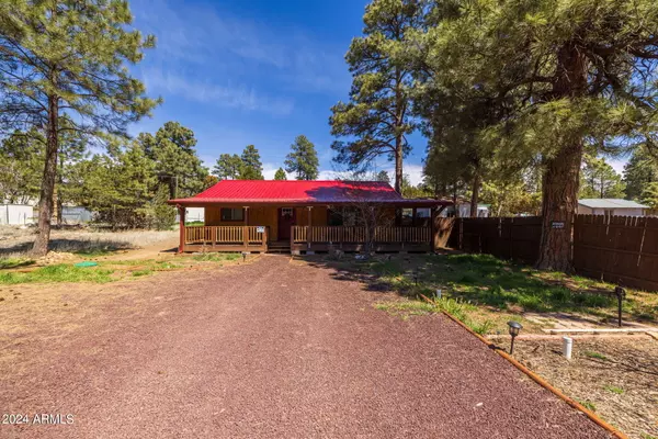 Overgaard, AZ 85933,2074 THOUSAND PINES Drive