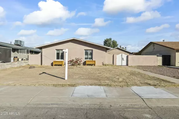 Phoenix, AZ 85029,2348 W LAUREL Lane