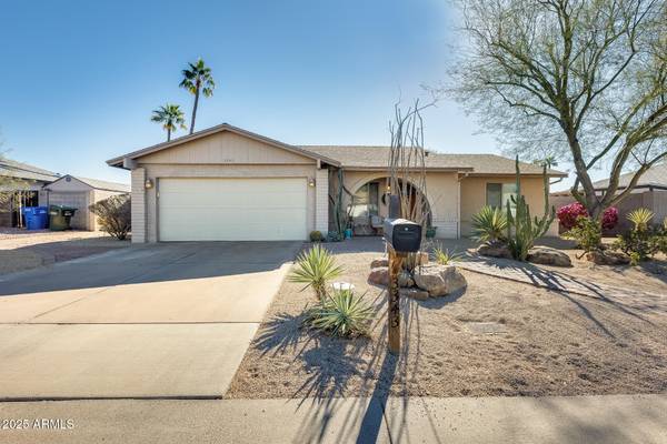 Phoenix, AZ 85032,3343 E ANDERSON Drive