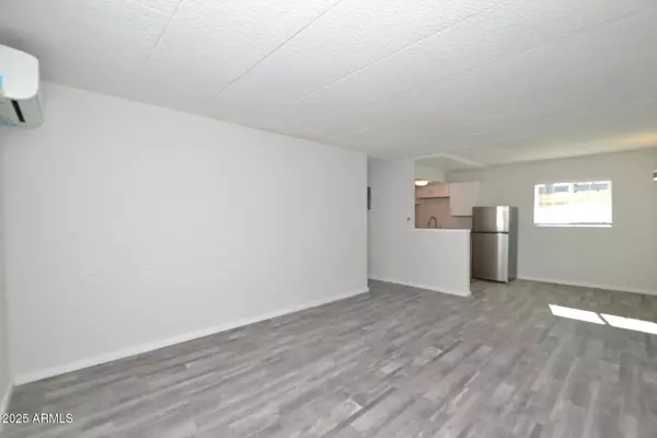 Phoenix, AZ 85004,44 E ROANOKE Avenue #1