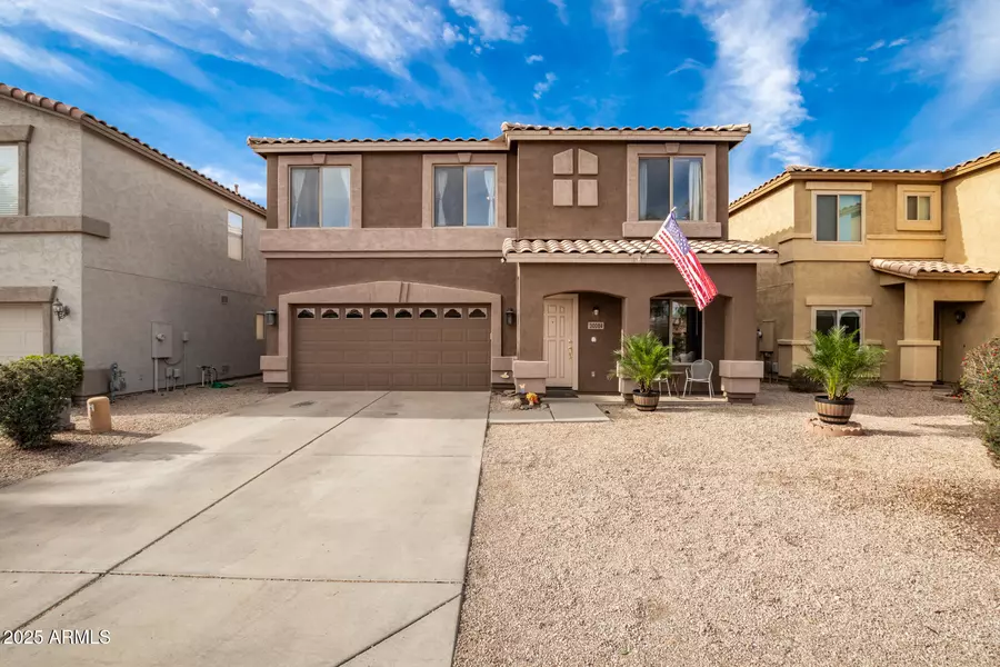 30084 N DESERT WILLOW Boulevard, San Tan Valley, AZ 85143