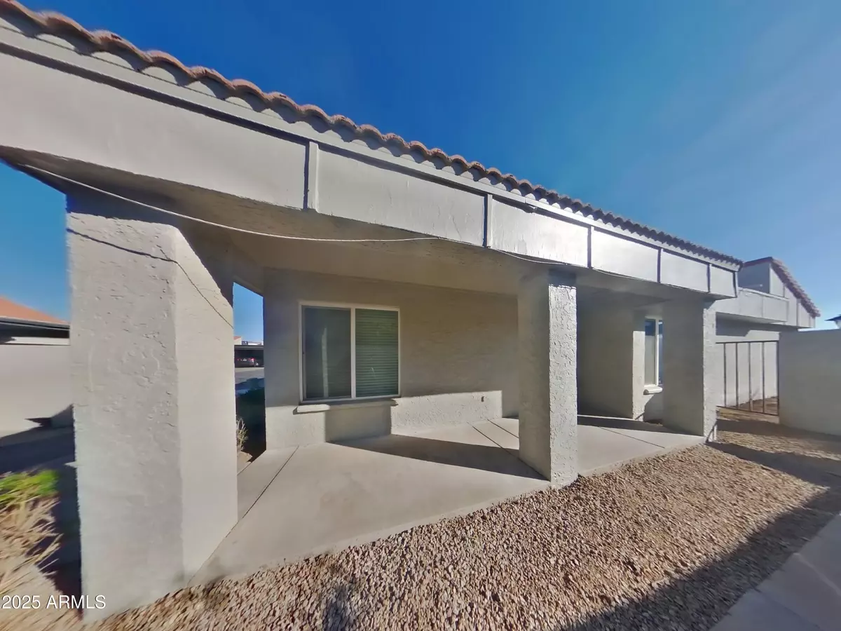 Phoenix, AZ 85023,2415 W GREENWAY Road #10