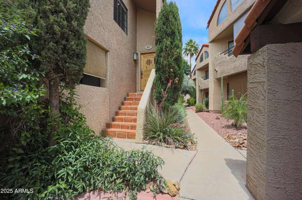 10301 N 70TH Street #217, Paradise Valley, AZ 85253