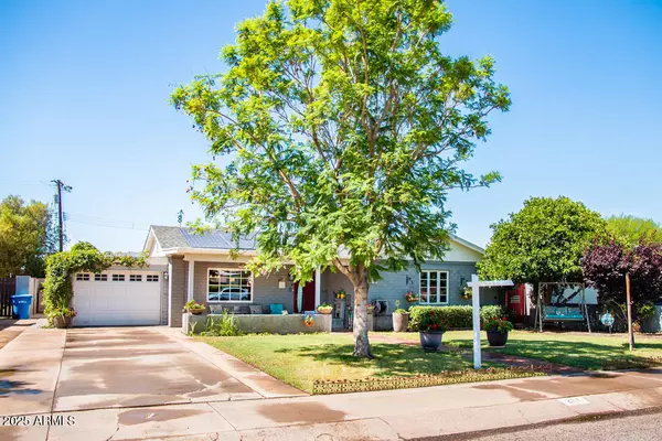 Phoenix, AZ 85015,2157 W MULBERRY Drive