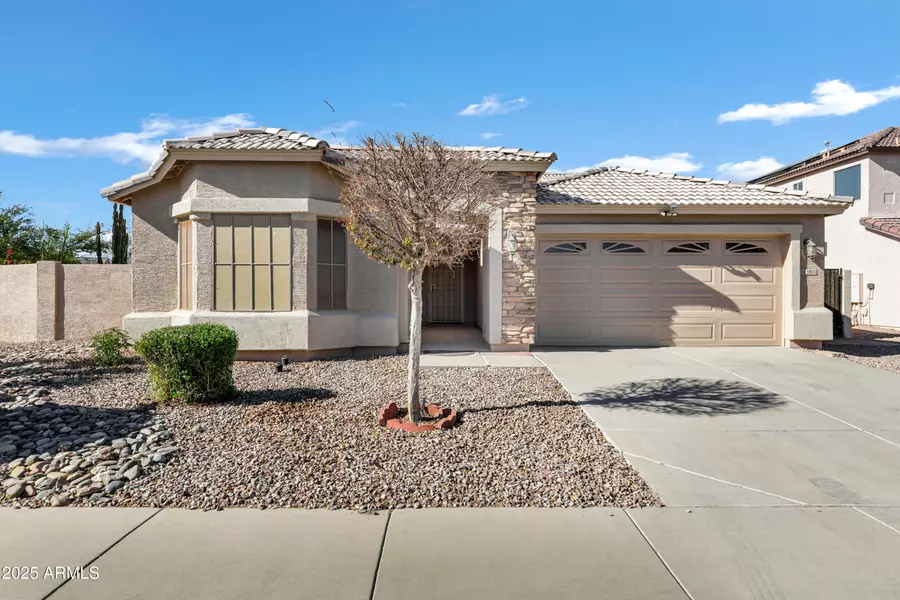 1803 N Desert Willow Street, Casa Grande, AZ 85122