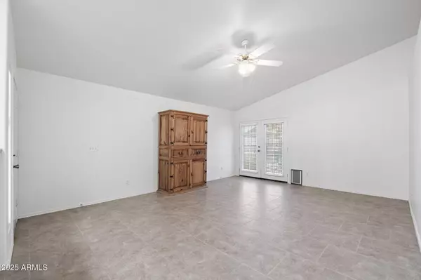 Mesa, AZ 85208,8549 E CAROL Avenue