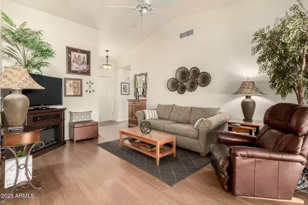 Chandler, AZ 85249,6601 S OAKMONT Drive