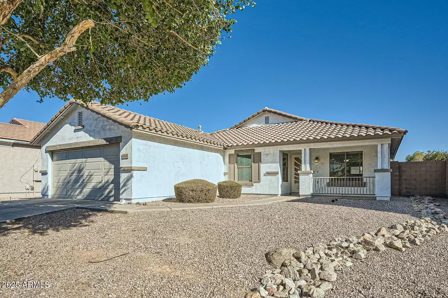 41047 N ARBOR Avenue, San Tan Valley, AZ 85140