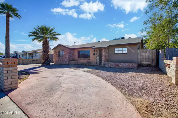 2733 W ALICE Avenue W, Phoenix, AZ 85051