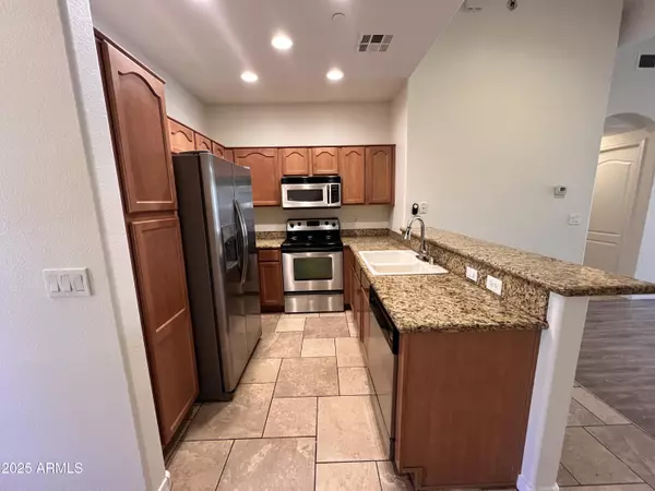 Chandler, AZ 85225,1351 N Pleasant Drive #2058