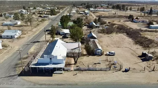 Cochise, AZ 85606,5062 N COCHISE STRONGHOLD Road #R