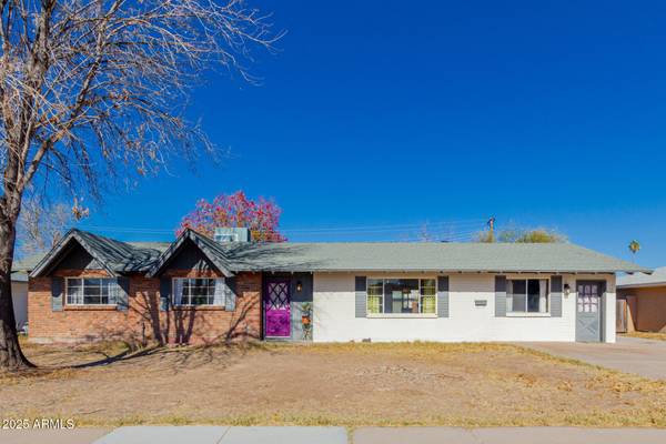 936 E 8TH Place, Mesa, AZ 85203