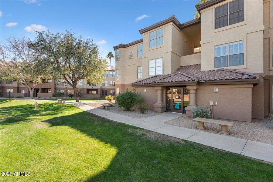 14950 W MOUNTAIN VIEW Boulevard #4305, Surprise, AZ 85374