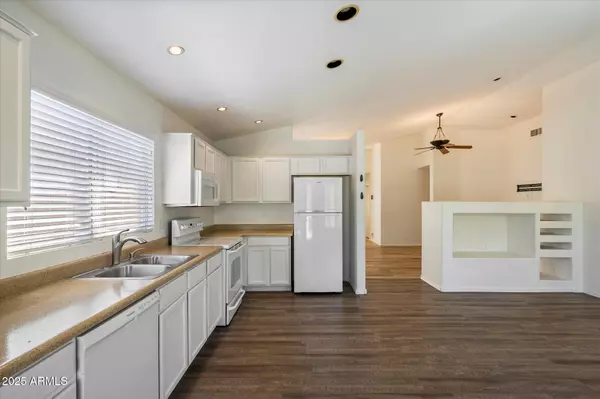 Chandler, AZ 85225,1328 E BINNER Drive