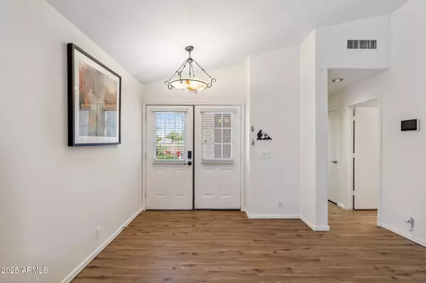 Chandler, AZ 85225,1328 E BINNER Drive