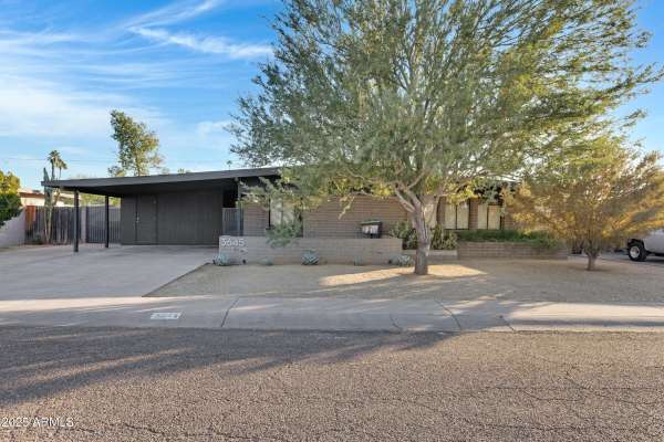 Phoenix, AZ 85028,3645 E SHAW BUTTE Drive