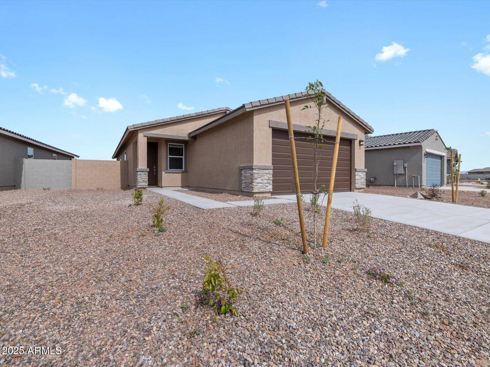 San Tan Valley, AZ 85143,3208 E HAYDEN ROSE Avenue