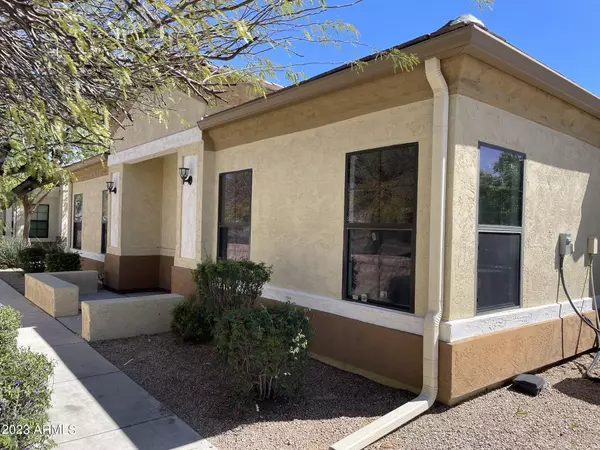 Mesa, AZ 85205,4423 E MCLELLAN Road #107