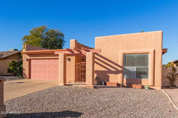 Sun Lakes, AZ 85248,26430 S PINEWOOD Drive