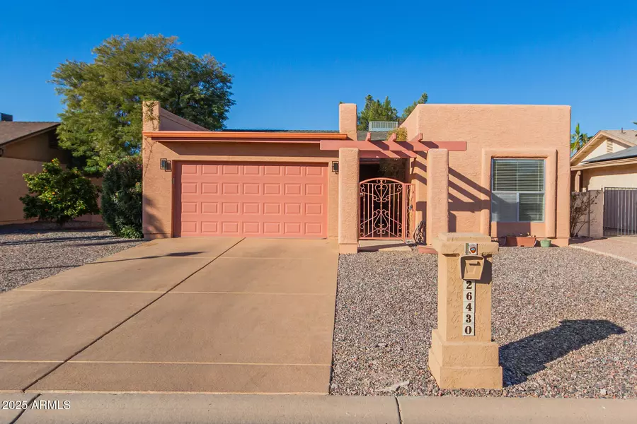 26430 S PINEWOOD Drive, Sun Lakes, AZ 85248