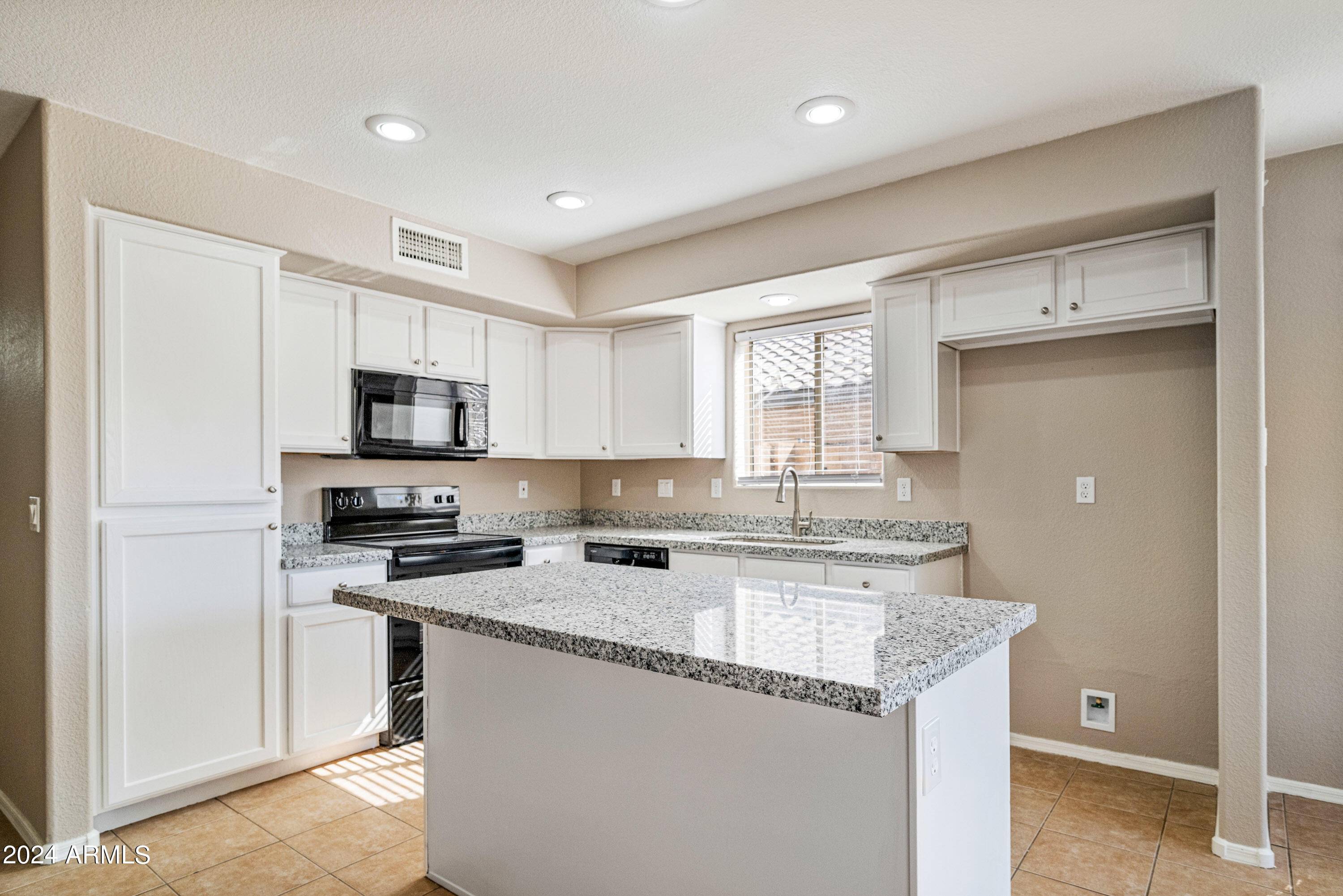 Gilbert, AZ 85295,1799 E Erie Street