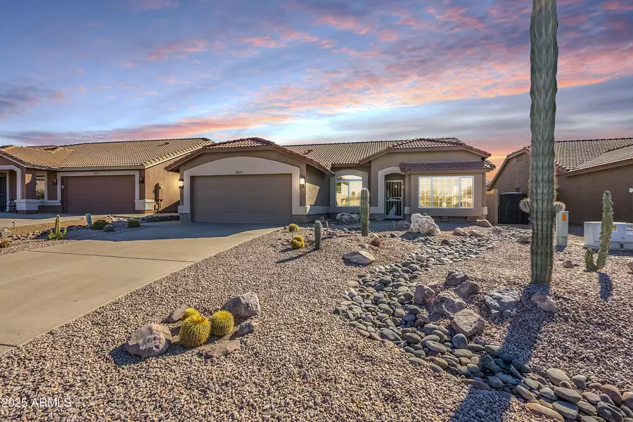 10255 E GOLDEN RIM Circle, Gold Canyon, AZ 85118